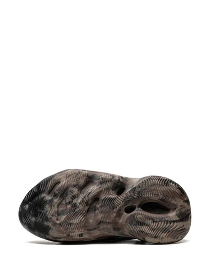 adidas Yeezy Foam Runner - Camouflage Brown